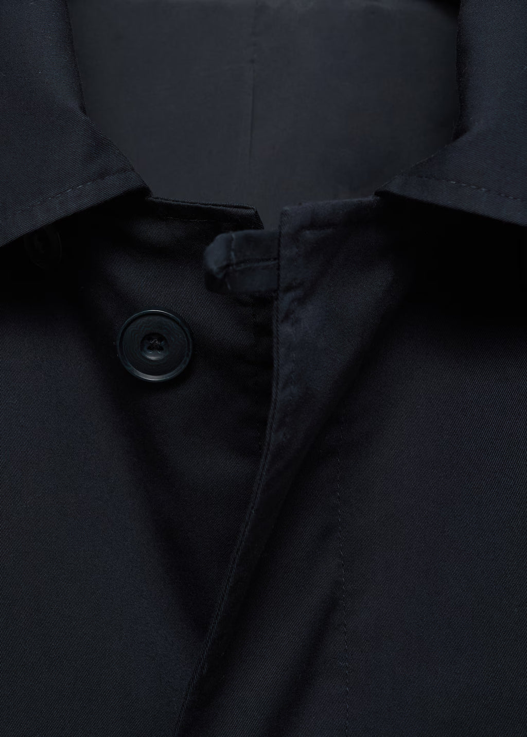 Classic water-repellent trench coat